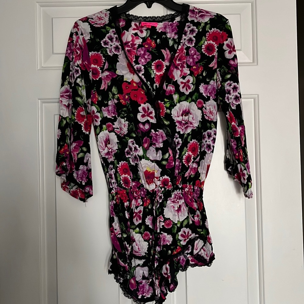 Betsey Johnson Black Floral Lace Romper Size small